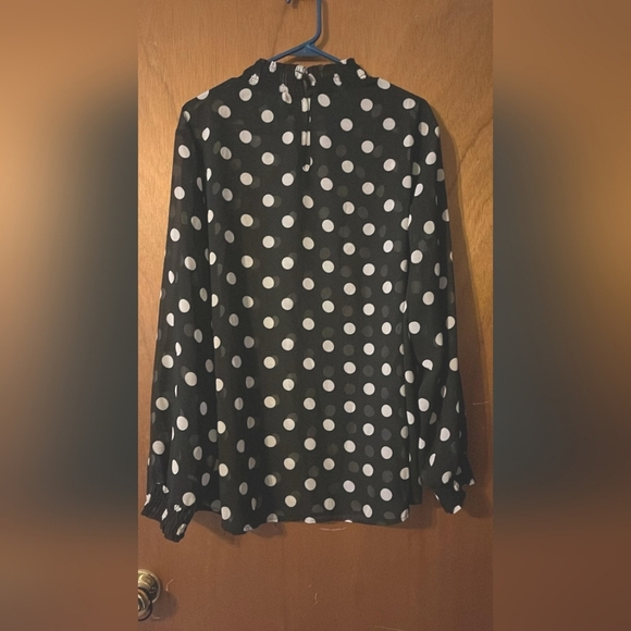 Torrid- Chiffon Smocked Mock Neck Blouse NWT - Picture 5 of 5